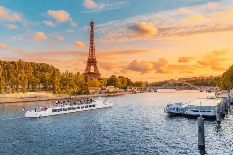 8 Cheapest Places to Fly to in France (Updated 2023)