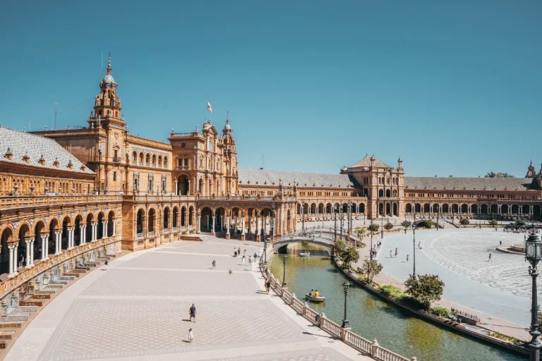 Where to Stay in Sevilla: 8 Best Places & Areas
