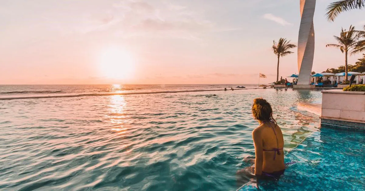 bali-beach-couple-hotel-feature Top 20 Destinations for Every Young Adult Love to Visit- crazynewsx